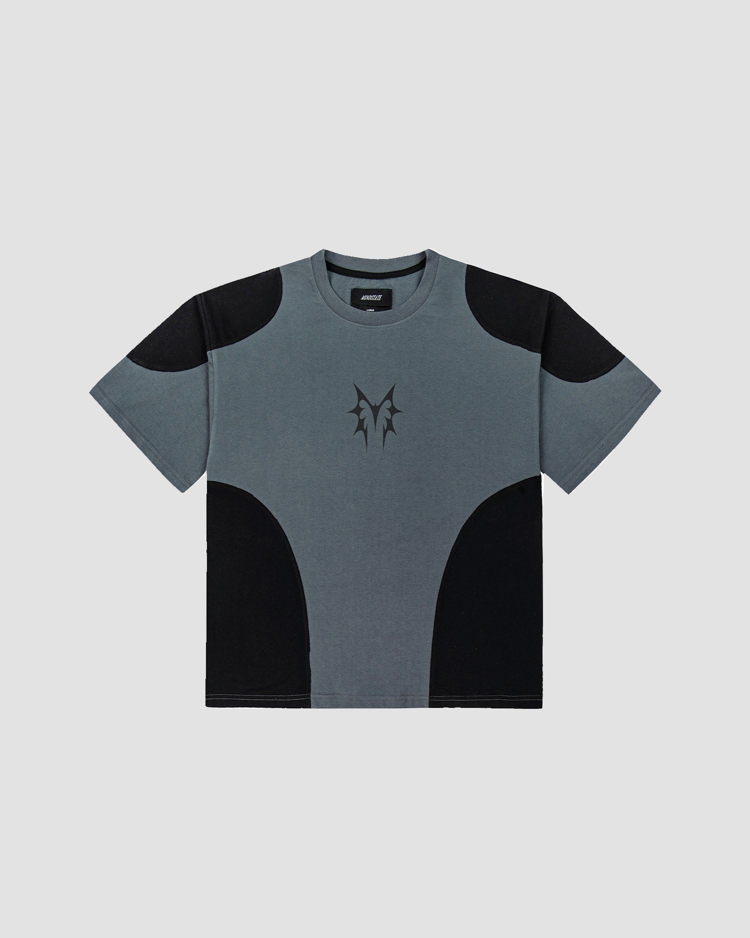 M patch t-shirt
