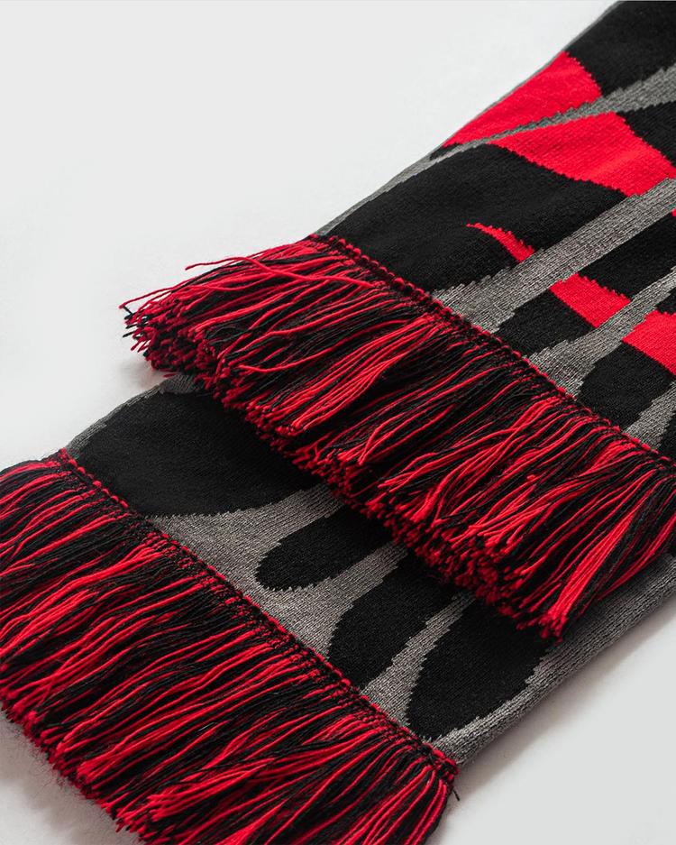 Spider Scarf back